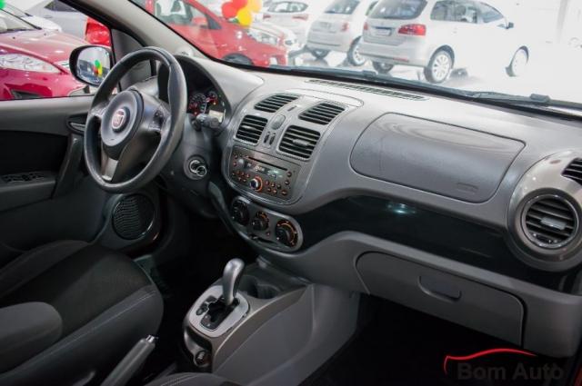Fiat Grand Siena 1.6 Essence I-motion 2013 - Foto 12
