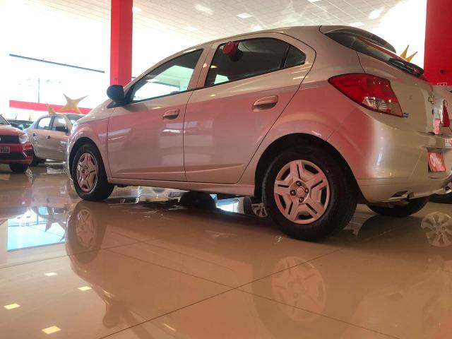 Onix Joy 1.0 2017 (Leia a Descrição completa) - Foto 9