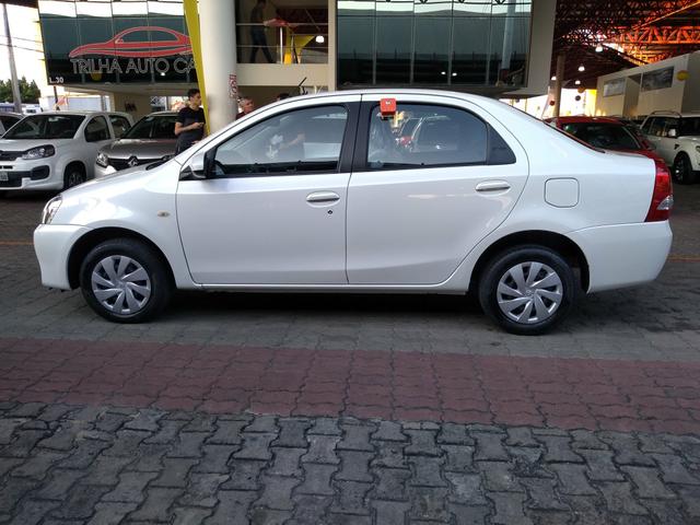 Etios sedan xs 1.5 automático 2016/2017 - Foto 4