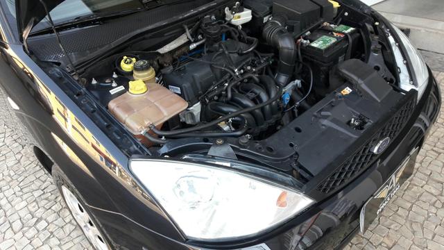 Ford Focus Hatch 1.6 Flex 2008 - Foto 14