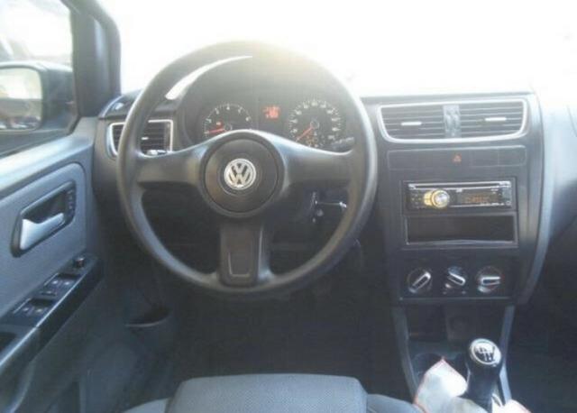 VW / Fox Trend 1.0 8v Total Flex / 4 portas / Completo - Pouco rodado Petrópolis/RJ - Foto 9