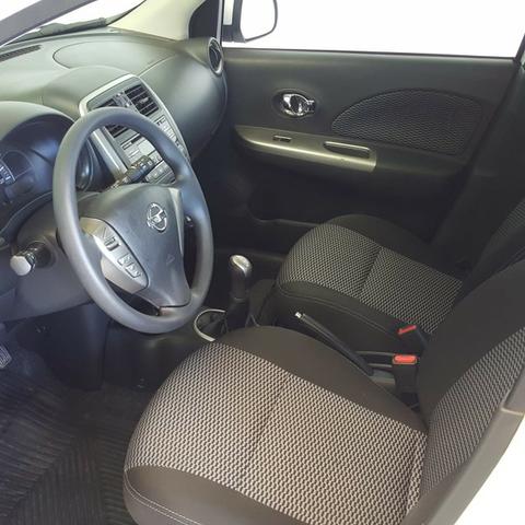 Nissan March 1.0 SV 2015 - Foto 9