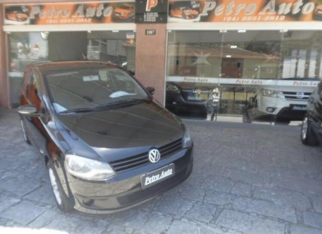 VW / Fox Trend 1.0 8v Total Flex / 4 portas / Completo - Pouco rodado Petrópolis/RJ - Foto 7