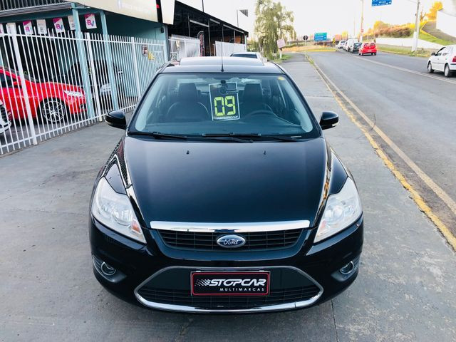Ford focus sedan guia tooop de linha - Foto 9
