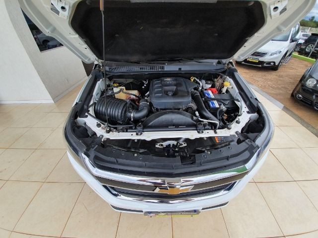 S10 LS 4x4 Diesel 2018 - Foto 9