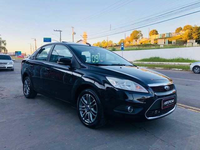 Ford focus sedan guia tooop de linha - Foto 3