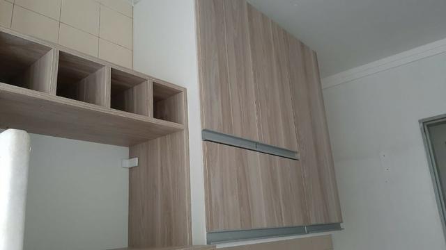 Kitnetão com Garagem e Sacada-Centro-Alugo - Foto 15