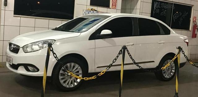 Gran Siena 1.6 Essence flex
