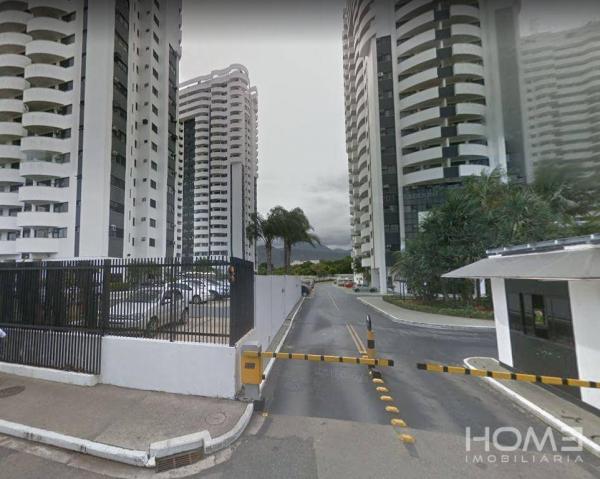 Apartamento com 2 dormitórios à venda, 66 m² por R$ 210.000 - Barra da Tijuca - Rio de Jan