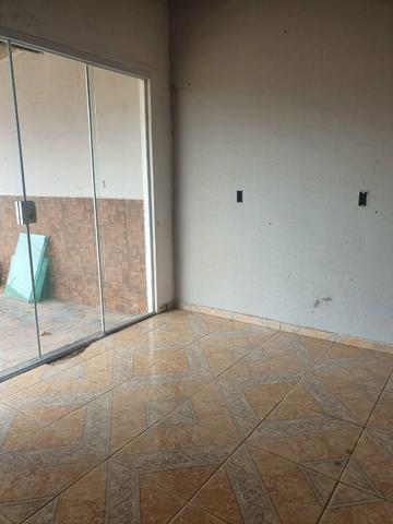 Lote Com Barracão inacabado( Antônio Carlos Pires. Goiânia. Goiás) - Foto 5
