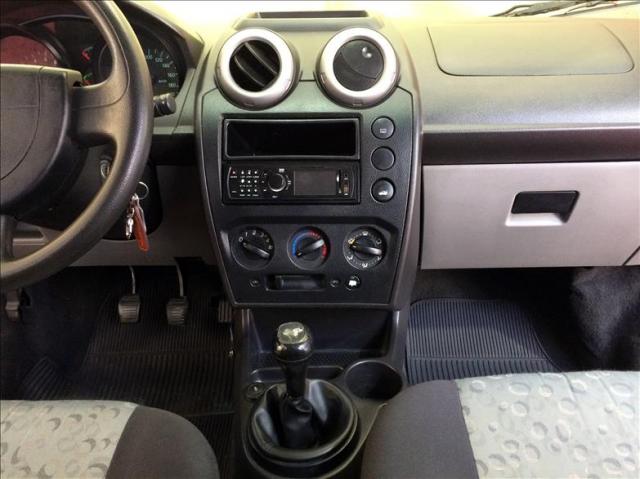 Ford Fiesta 1.0 Mpi Hatch 8v - Foto 10
