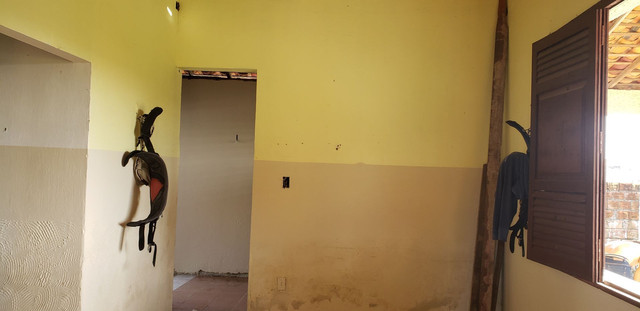 Vendo ou troco casa grande em bairro nobre de salinas LEIA - Foto 4