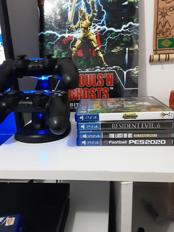 Playstation 4 + 2 controles + 4 jogos - Foto 4