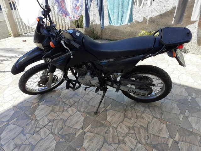 VENDO MOTO LANDER