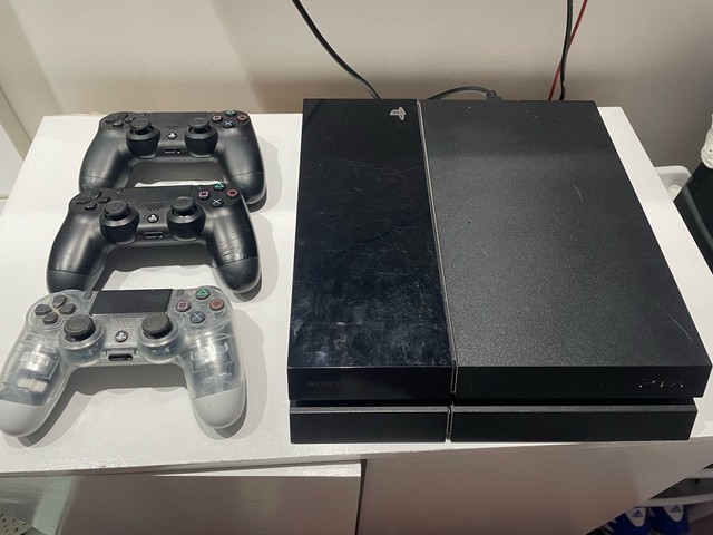 PlayStation 4 Fat