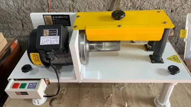 Maquina retirar pelicula coco seco - Foto 2