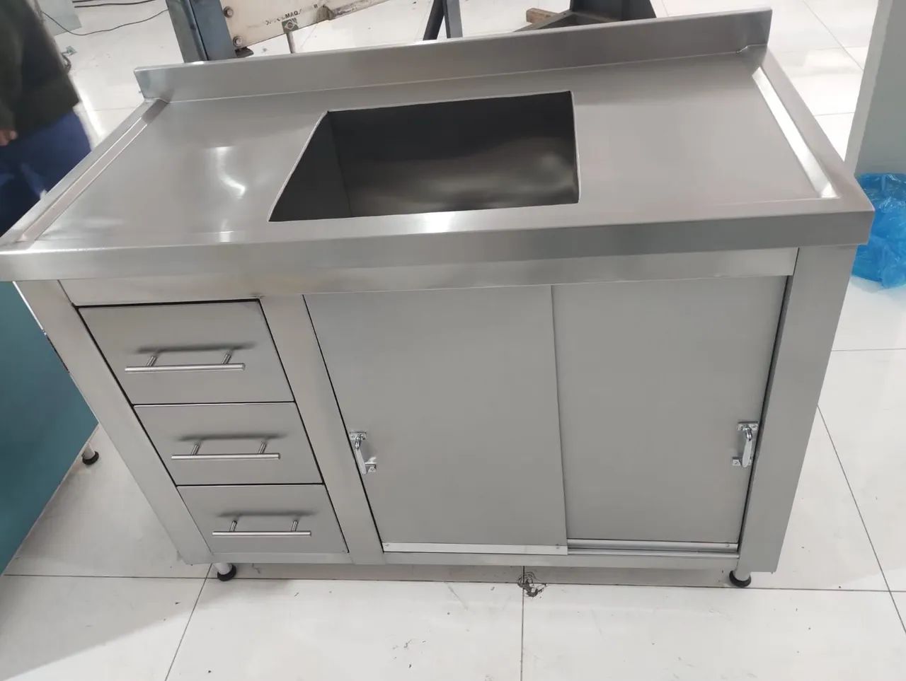 Gabinete inox industrial sob medida 
