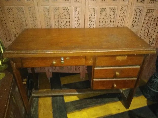 Escrivaninha de madeira legítima64573910664450121