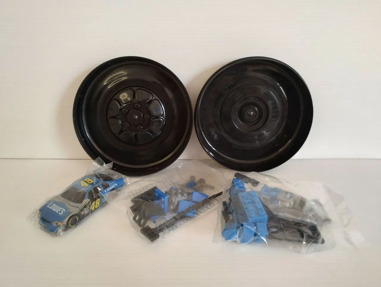 Mega Bloks NASCAR Jimmie Johnson #48 Lowes (importado) - Foto 6