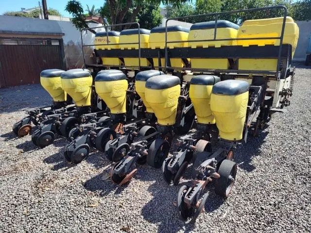 Plantadeira 9 Linhas Baldan - Foto 2