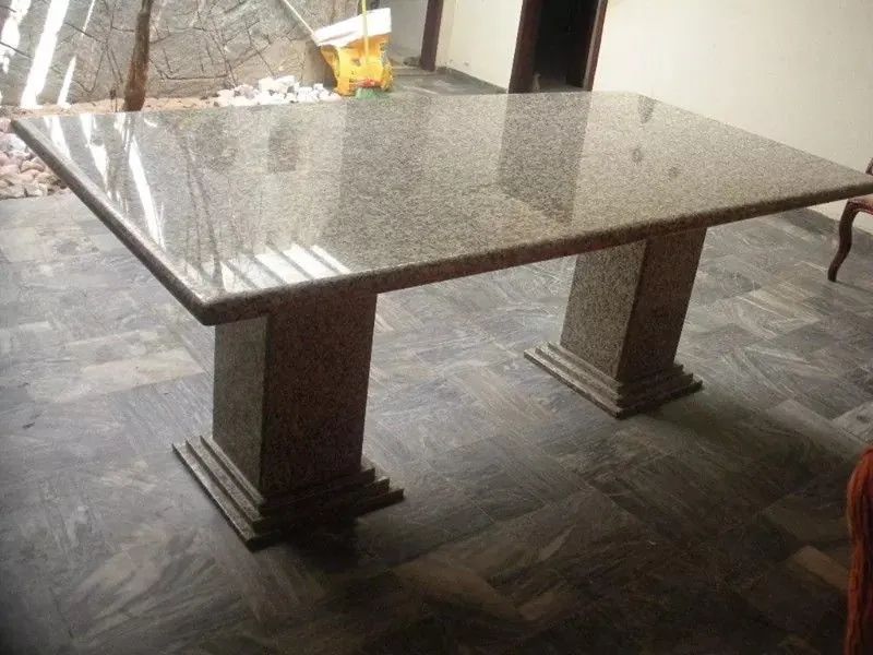 Mesa toda em Granito 