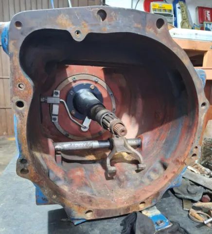 Caixa de câmbio Ford 7630 - Foto 2