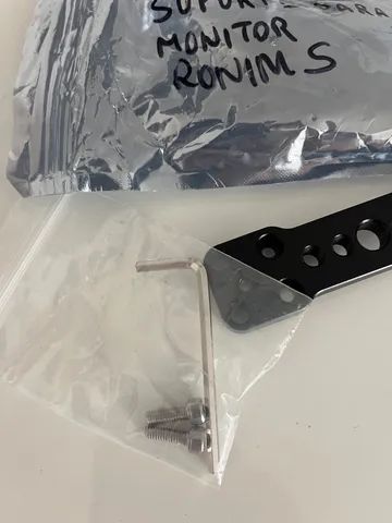 Suporte de monitor para Ronim S novo  - Foto 6