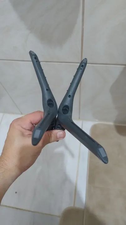 Par de Pés para TV - Preto - Novo - Foto 3