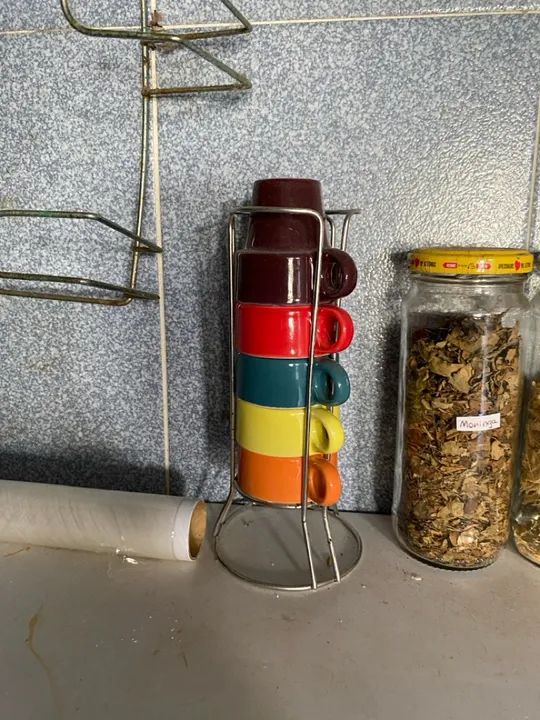 Jogo de xícaras empilháveis