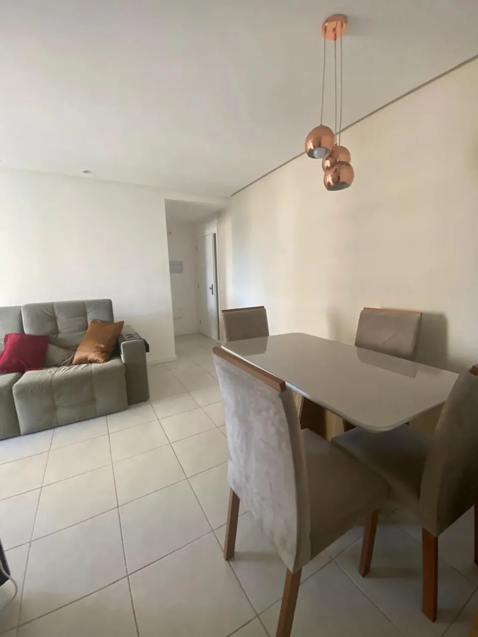 Apartamento De 2 Quartos, Distribuído Em 64M² Com 1 Vaga De Garagem No Imbuí. DLIKHF