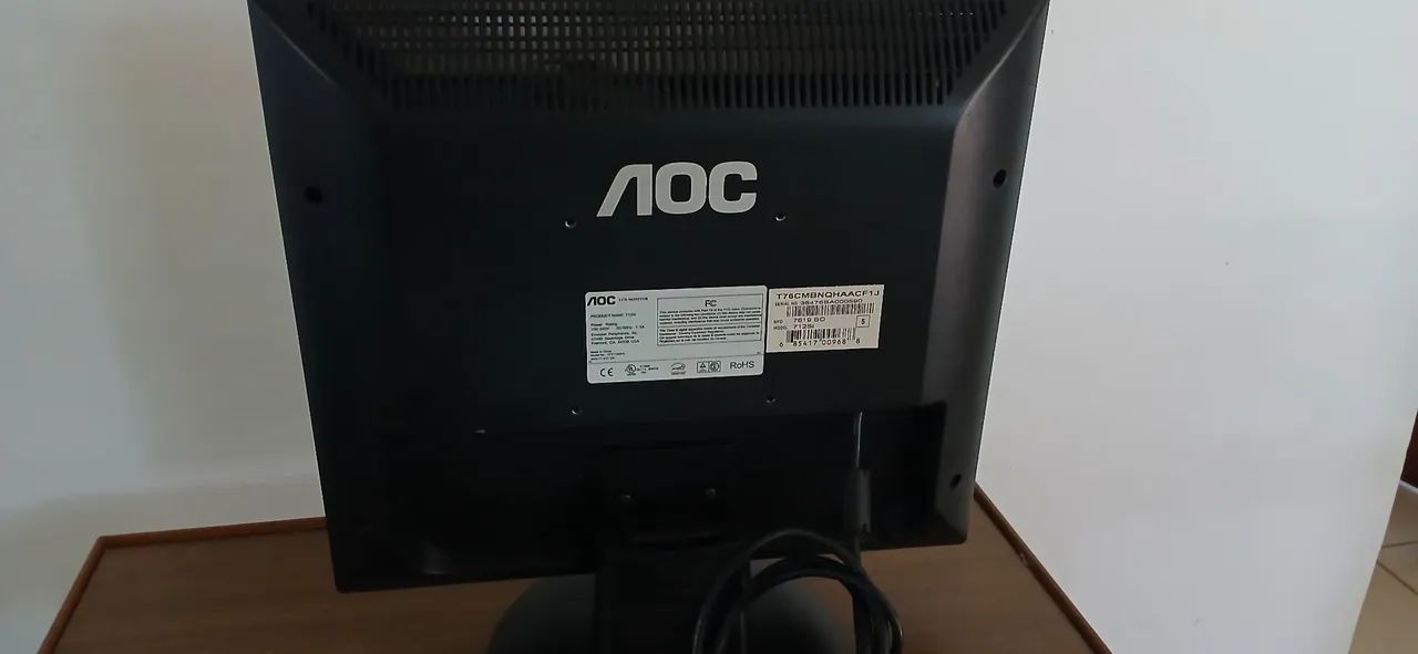 Monitor 17 polegadas A0C, saida vga64308002325506121