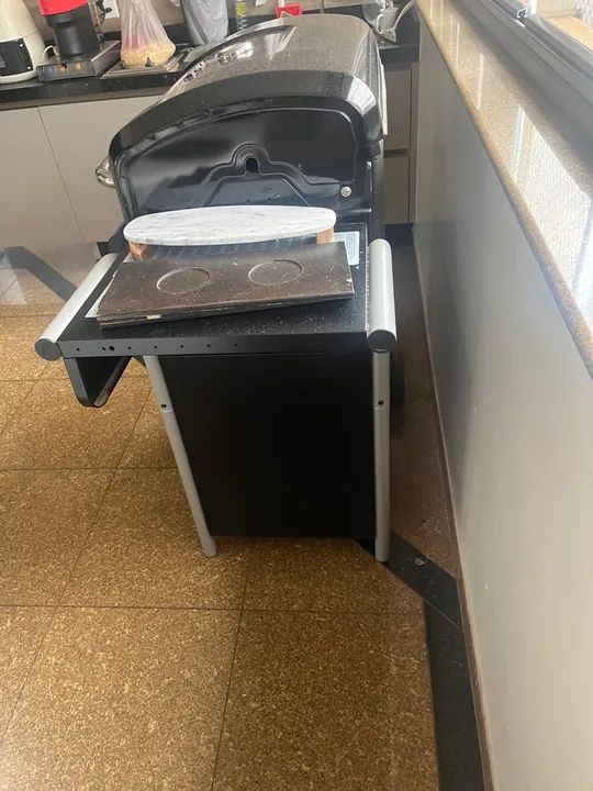 Churrasqueira Char-Broil a carvão e a gas - Foto 4