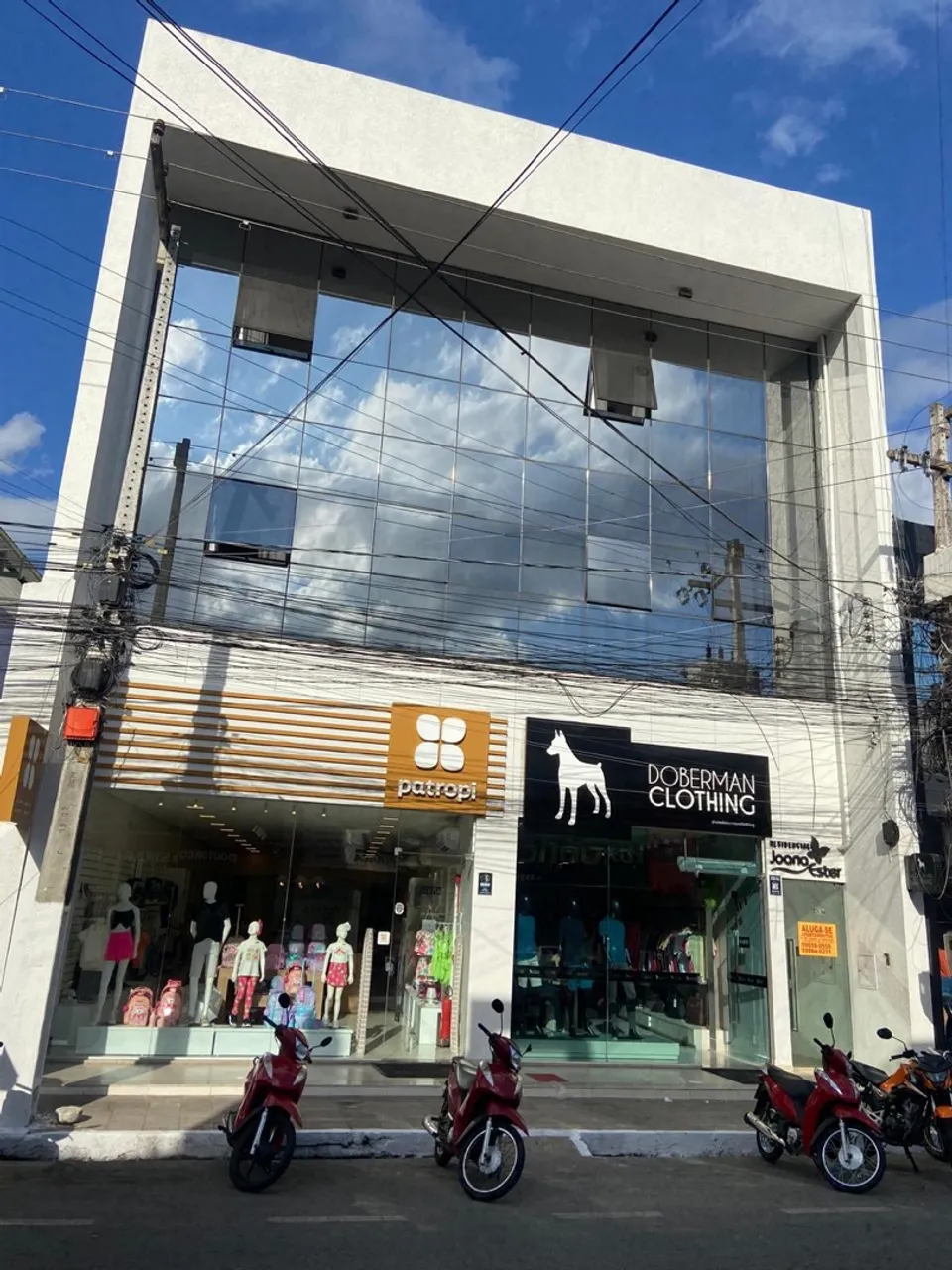 Alugo apartamento