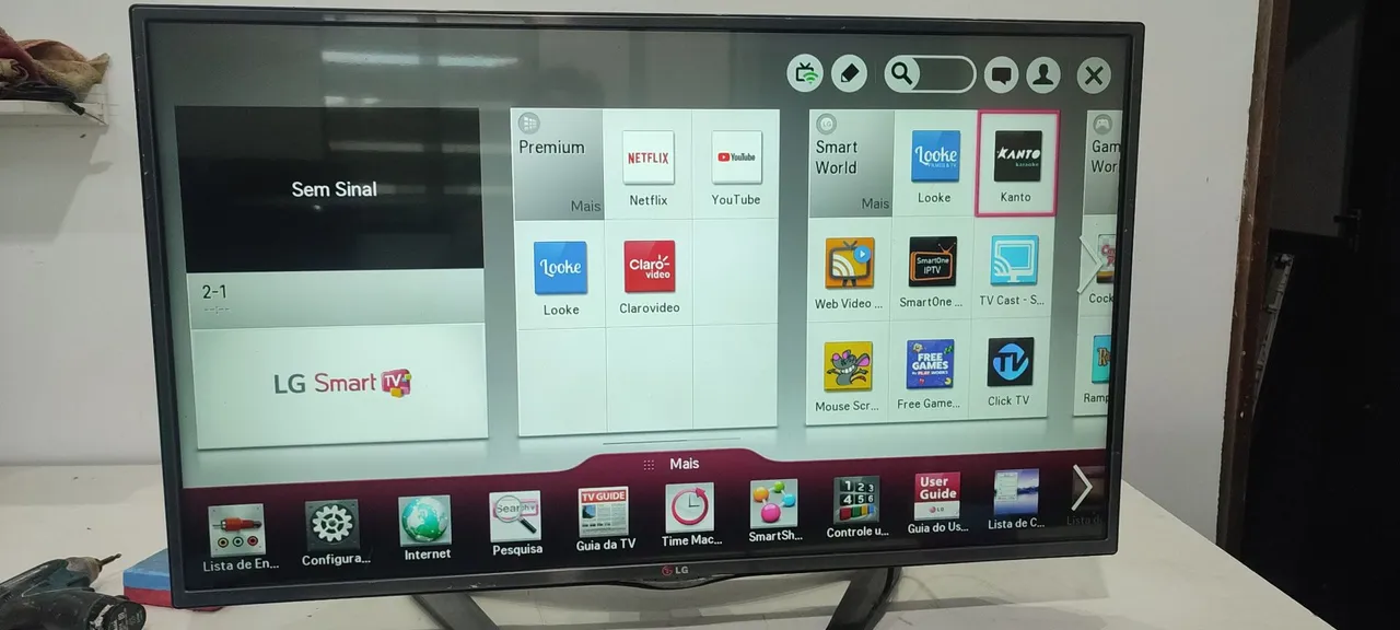 TV LG Smart TV 42