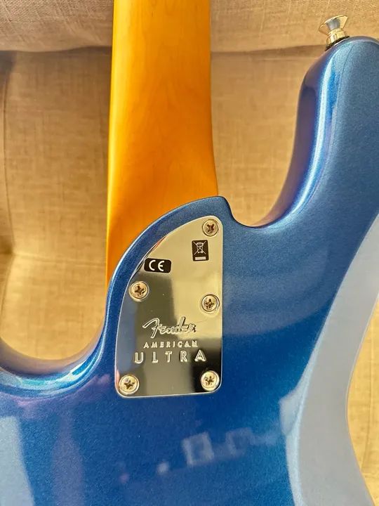 Fender American ULTRA - Foto 5