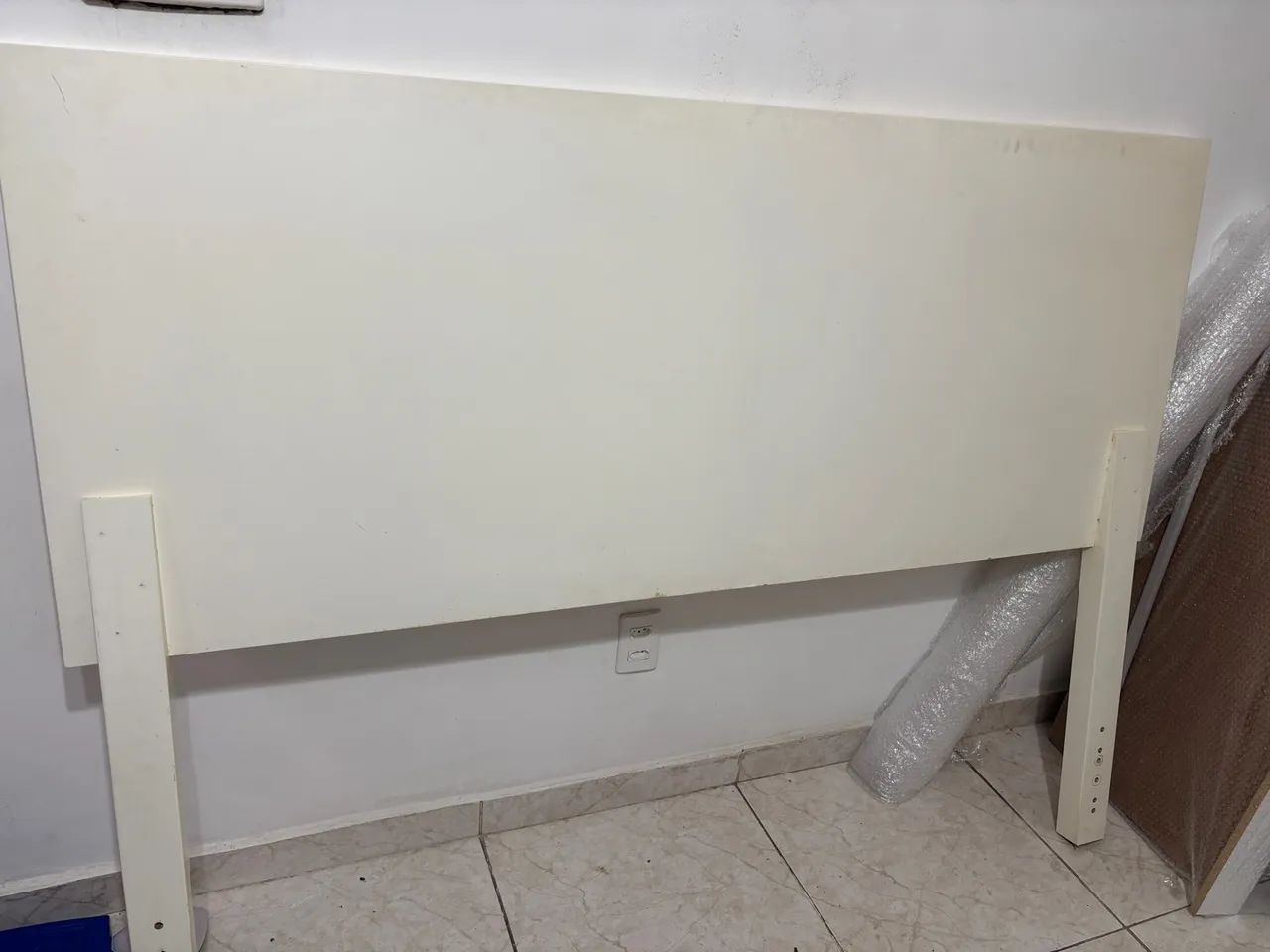 Cabeceira de Cama Branca Moderna - Foto 5
