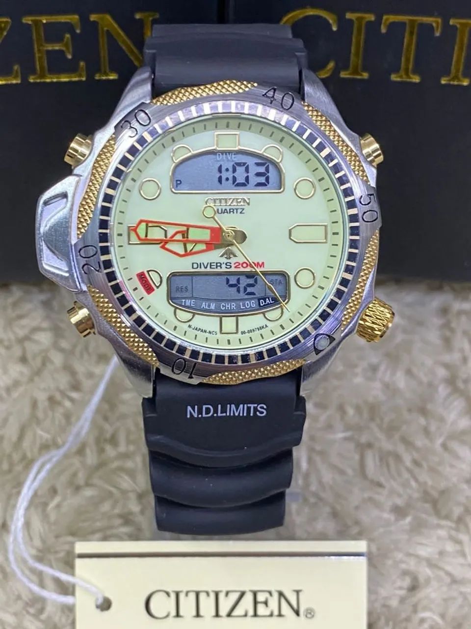 Relógio Citizen C500, pulseira em Borracha  - Foto 3