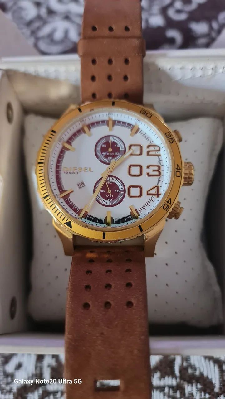 Relógio Diesel Masculino Dourado