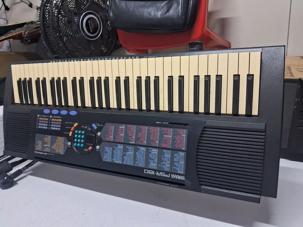 Teclado Yamaha PSR-180 - Foto 2