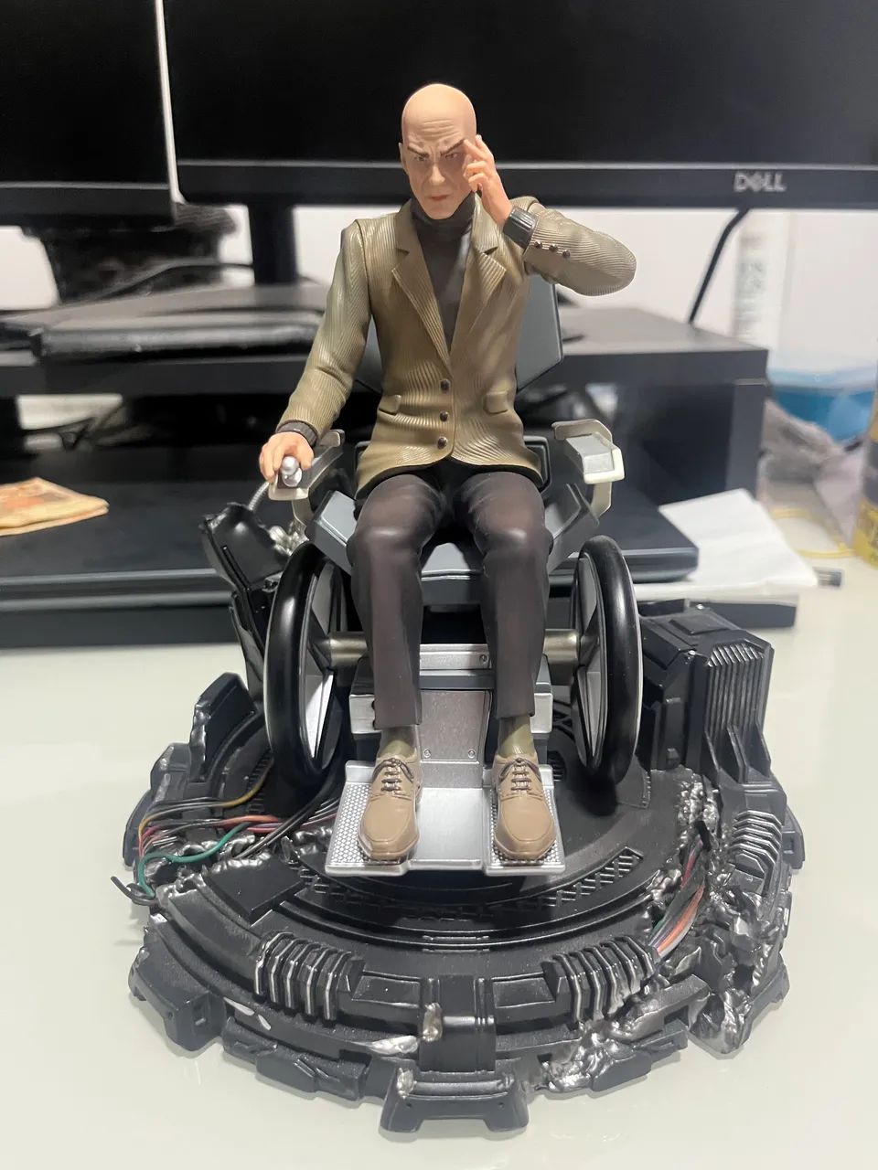 Estátua Professor Xavier - CCXP22 - Marvel - 1/10 - Iron Studios
