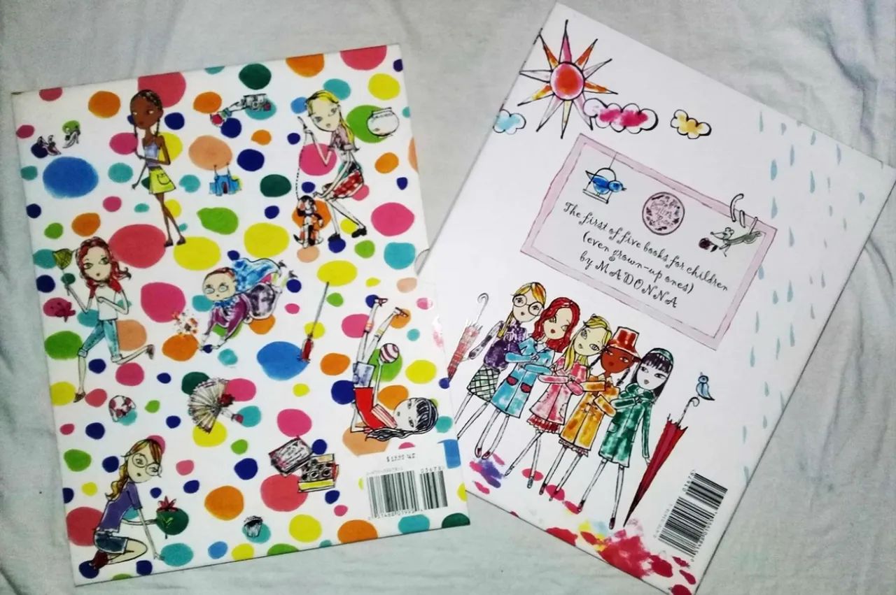 Madonna Livro Importado - The English Roses - 1a Edição Completa - Foto 4