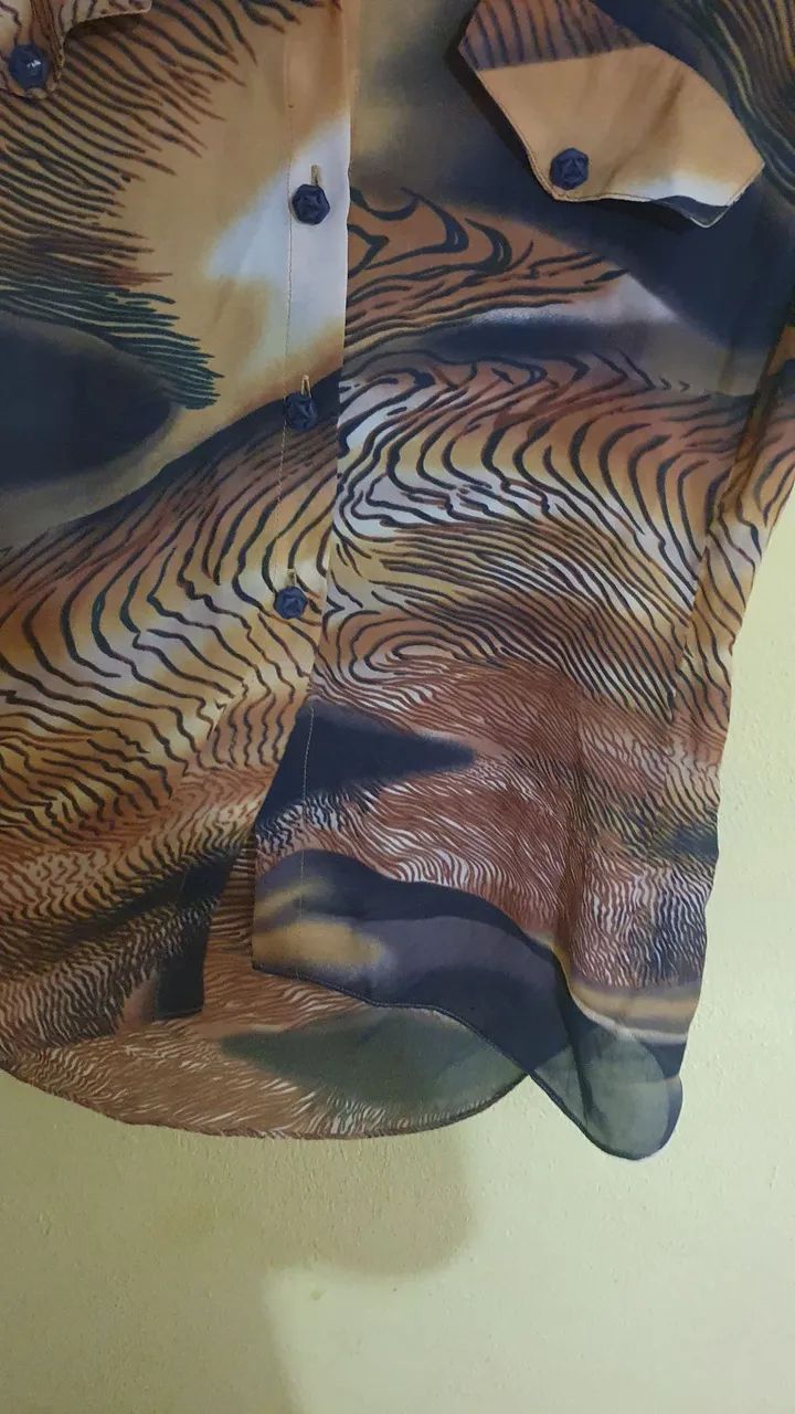 Blusa de seda estampada - Foto 5
