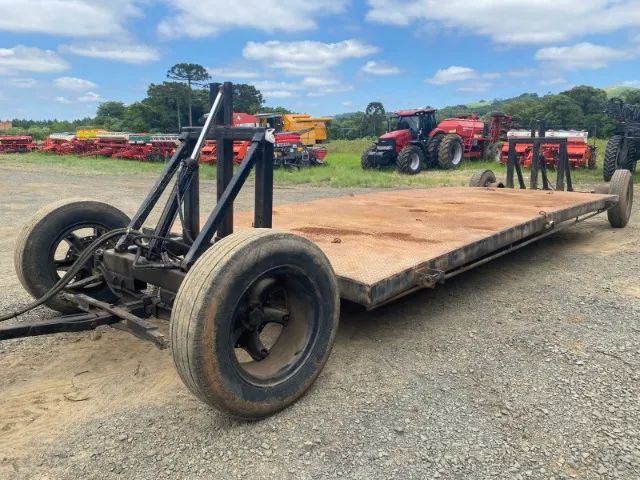 Carreta Transporte - PJ Implementos. Fabricação 2014