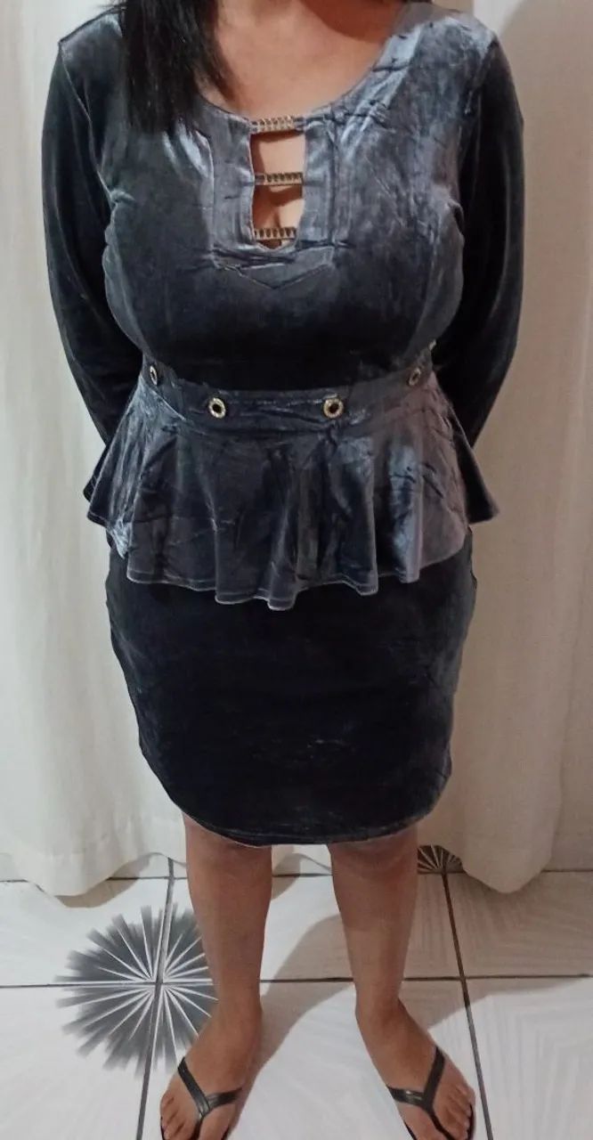 Vestido de veludo  Tam 38