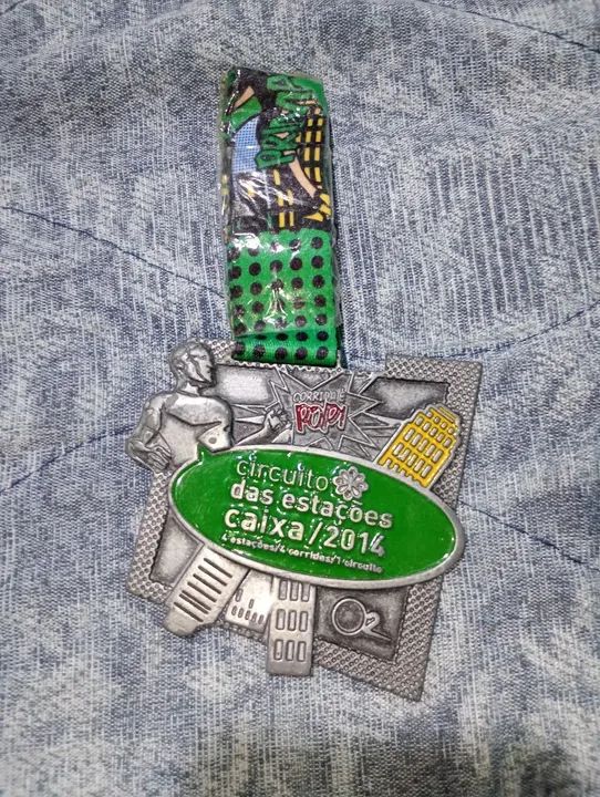Lote 5 medalhas - Foto 3