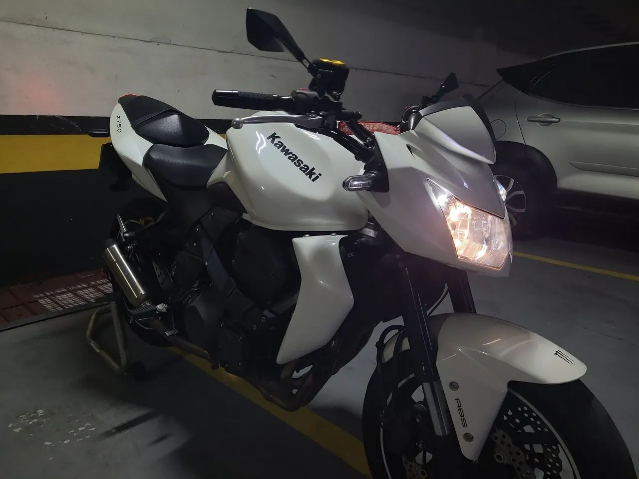 Reliquia Z 750 ano 2011 c/ 14.000 km - Foto 3