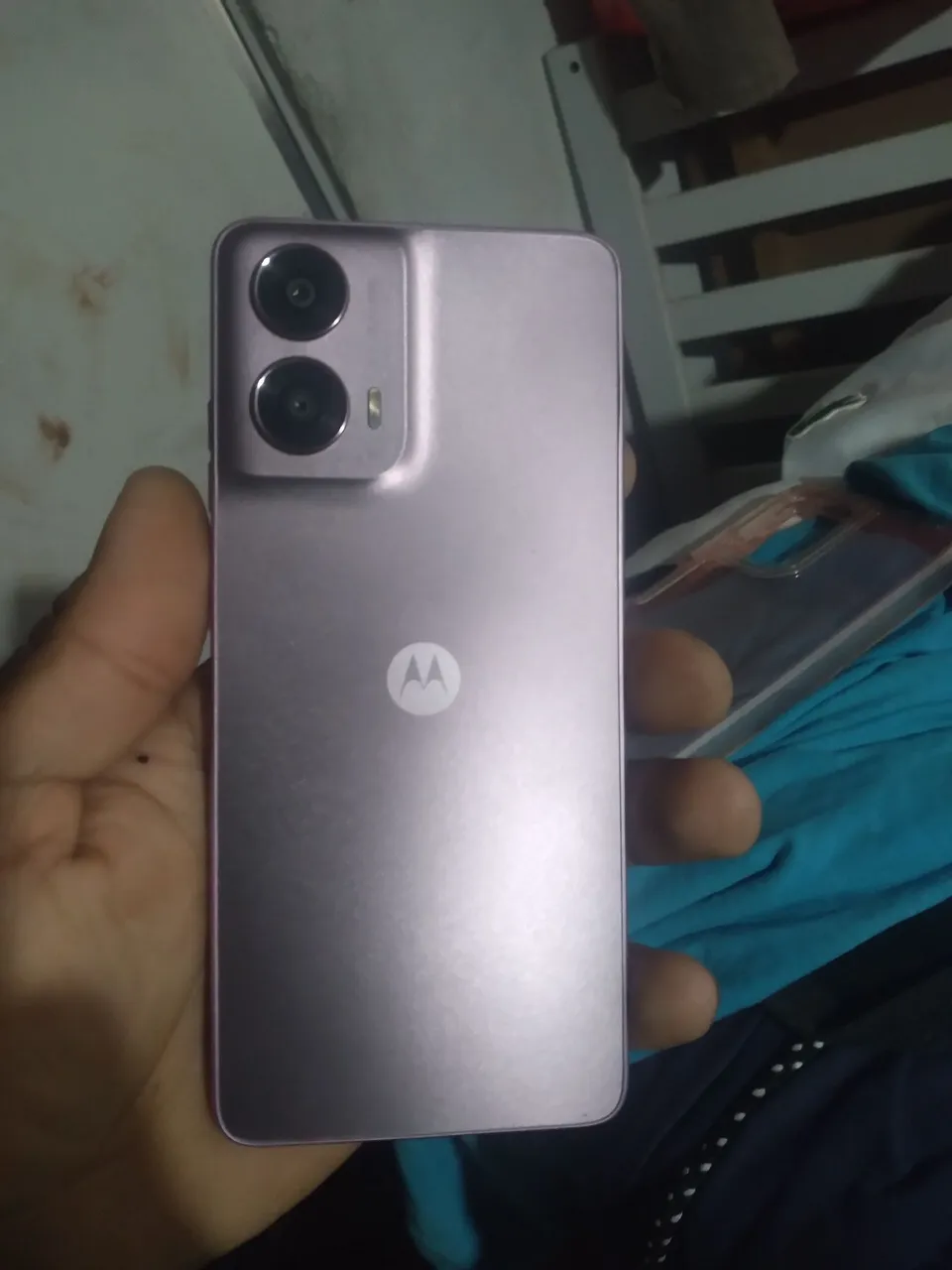 Vendo moto g24 128gb 4gb de RAM bem conservador só acompanha celular