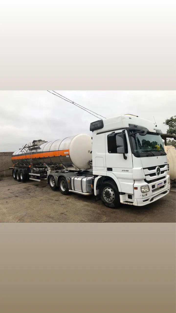 Caminhão Mercedes  2546 6x2 - Foto 3