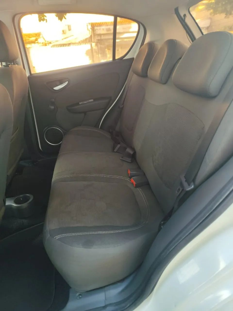 Palio Attractive 1.0 EVO Fire Flex 8V 2017 (FF) - Foto 8