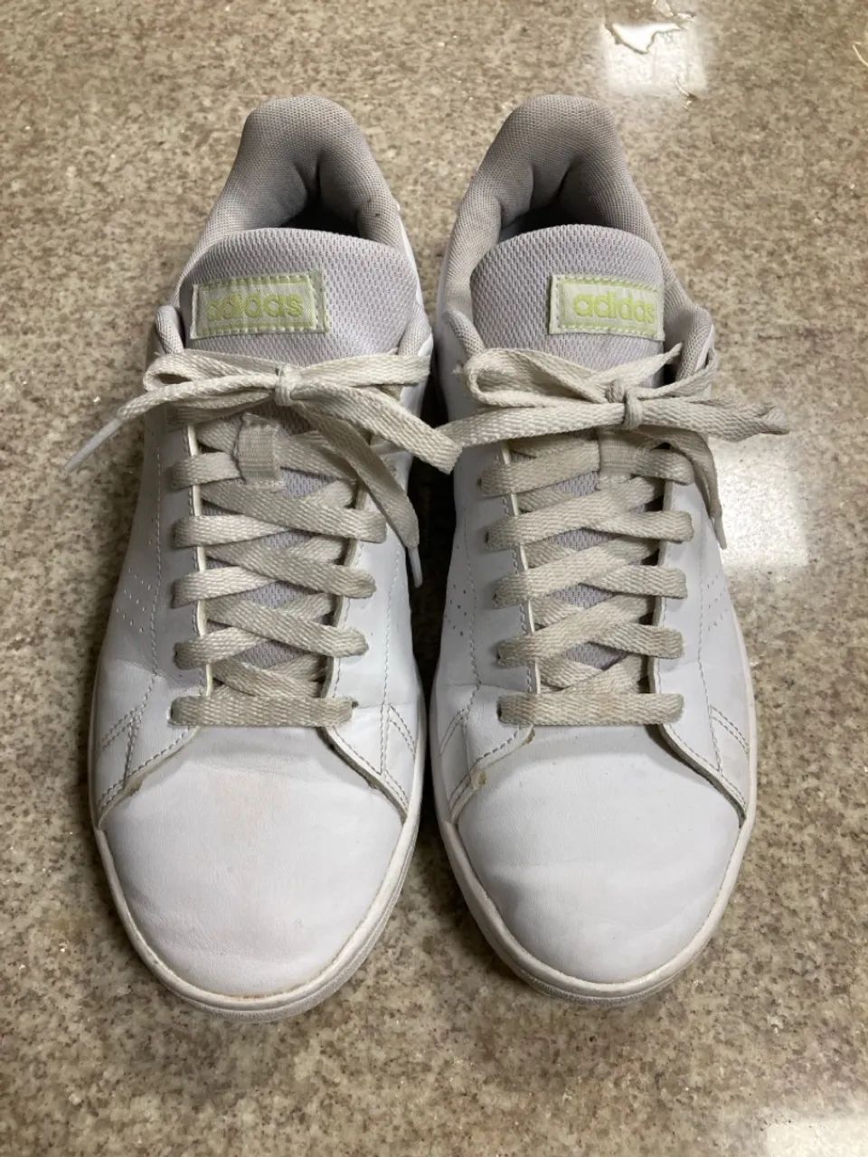 Tênis Adidas Branco